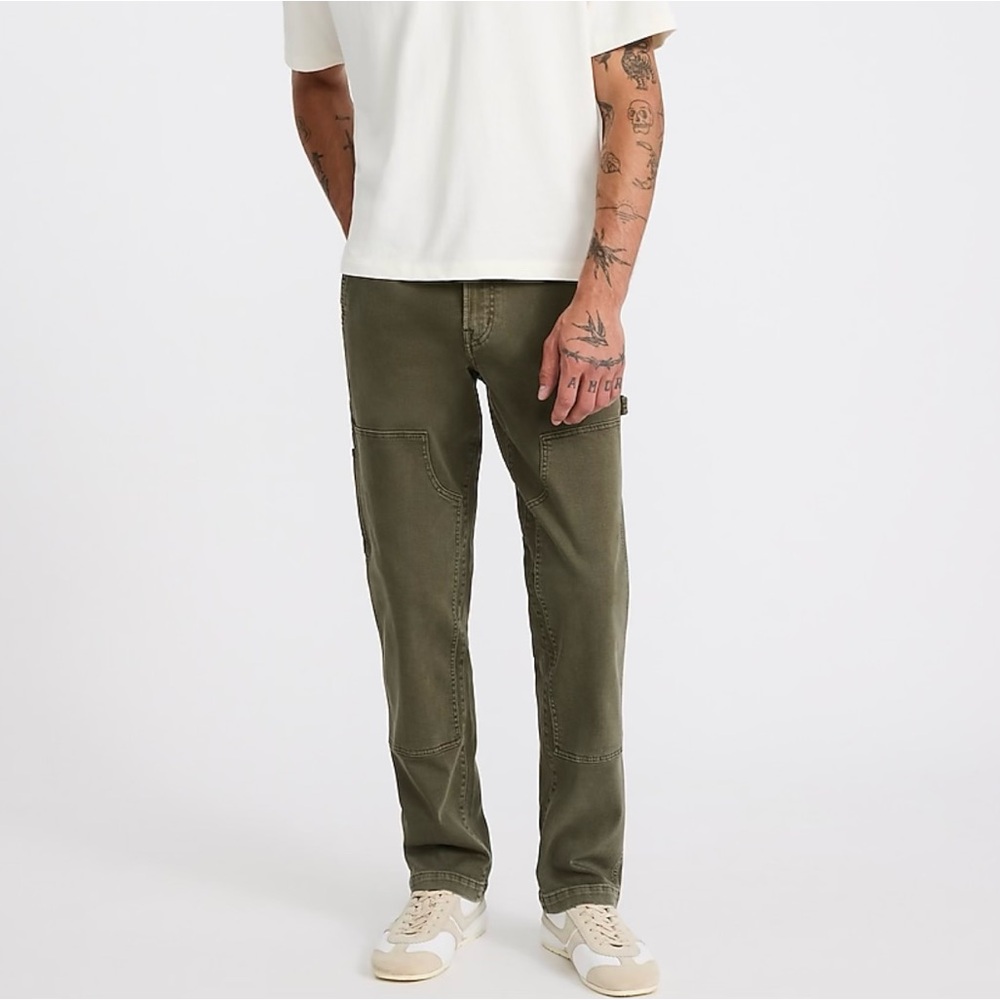 Express Straight Olive Green Hyper Stretch
Carpenter Jeans